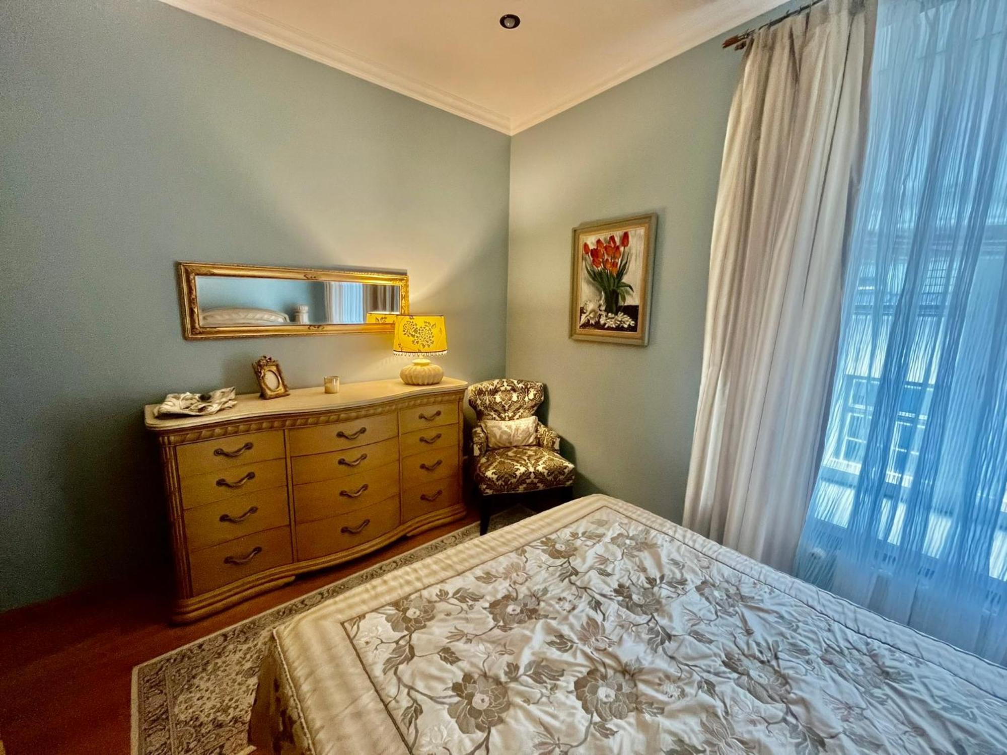 Old Town Spacious 112m2 And Quiet Luxury Apartment Reval