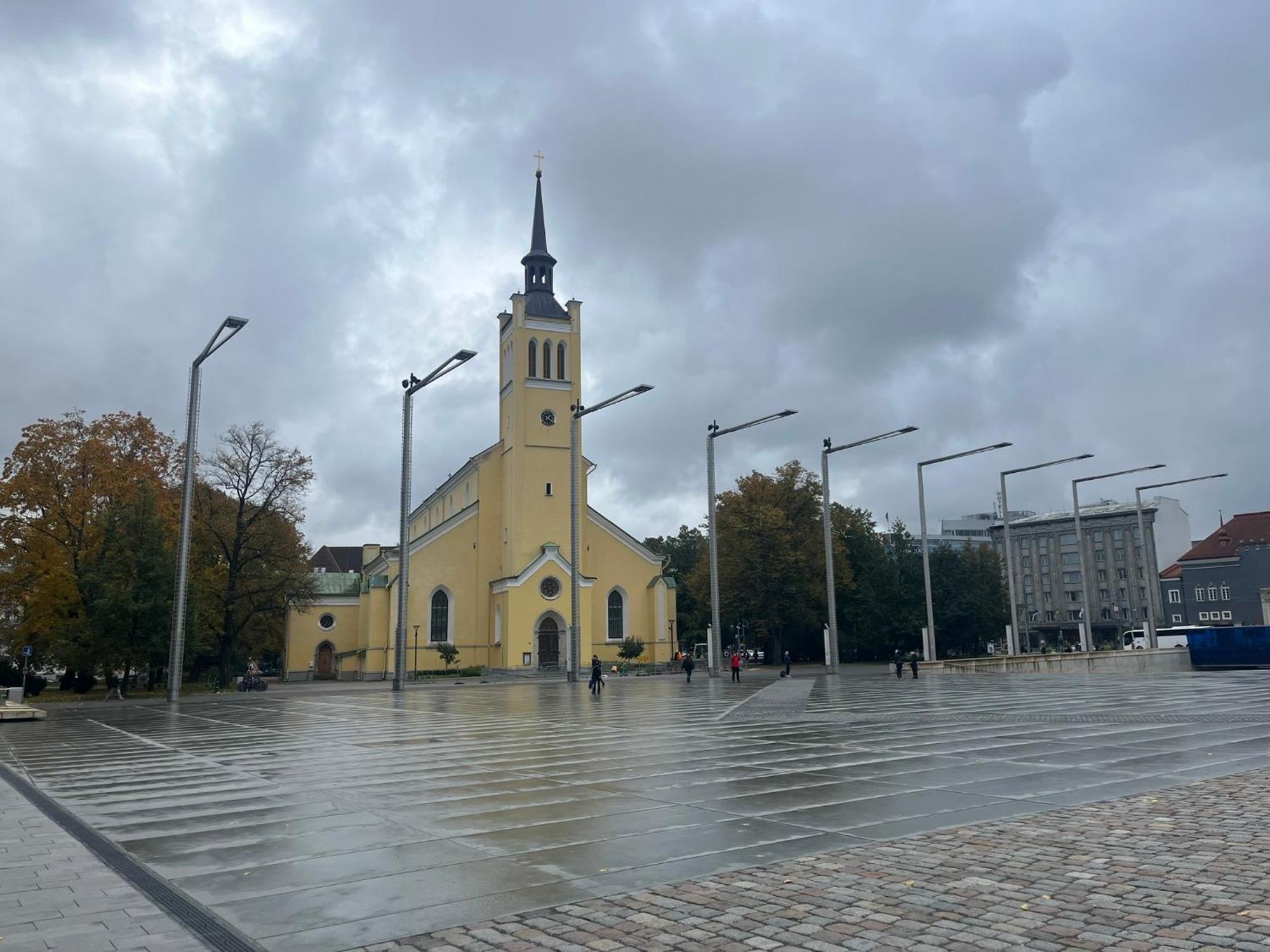 Apartment Old Town Spacious 112m2 And Quiet Luxury