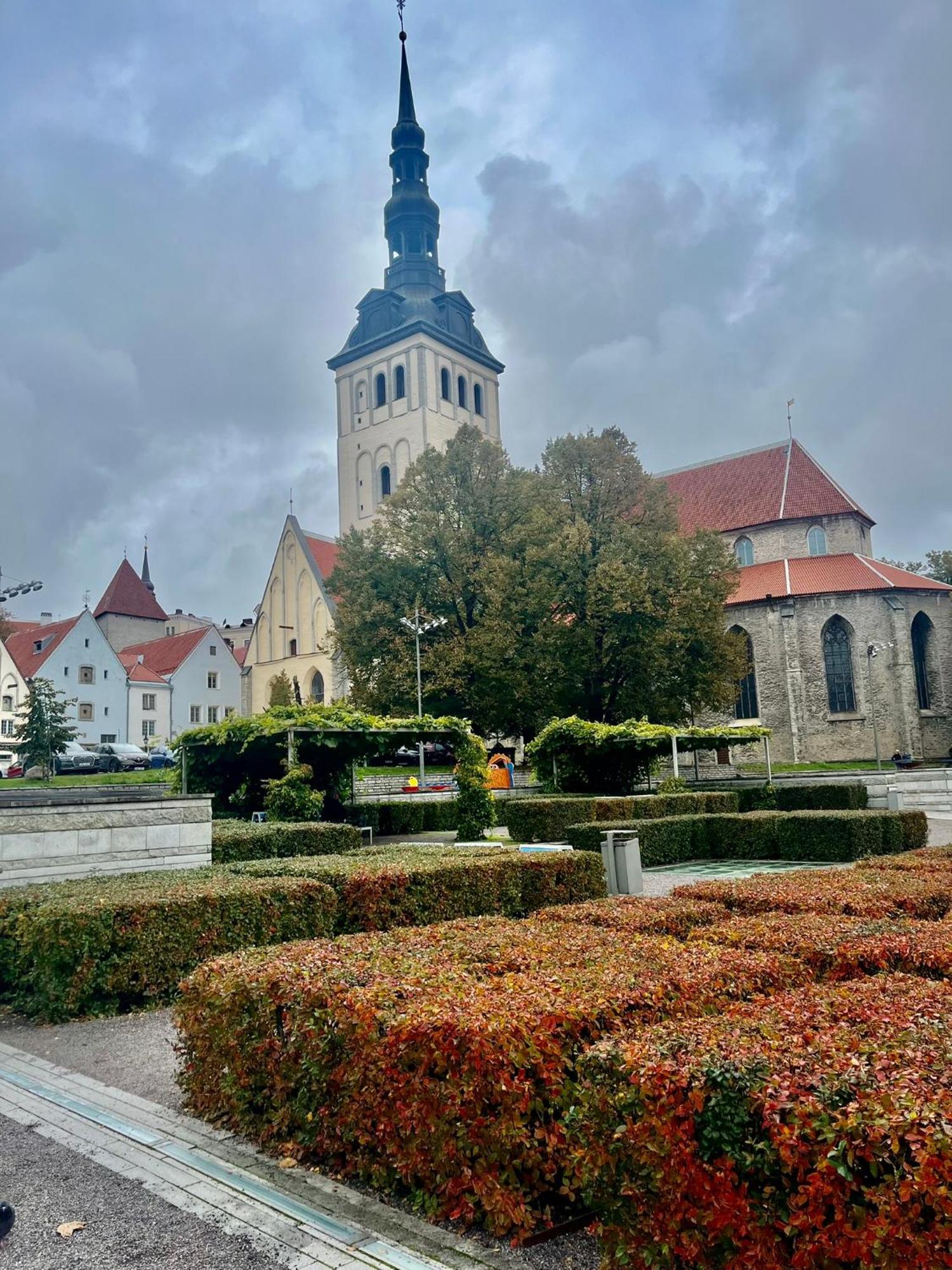 Old Town Spacious 112m2 And Quiet Luxury Apartment Reval